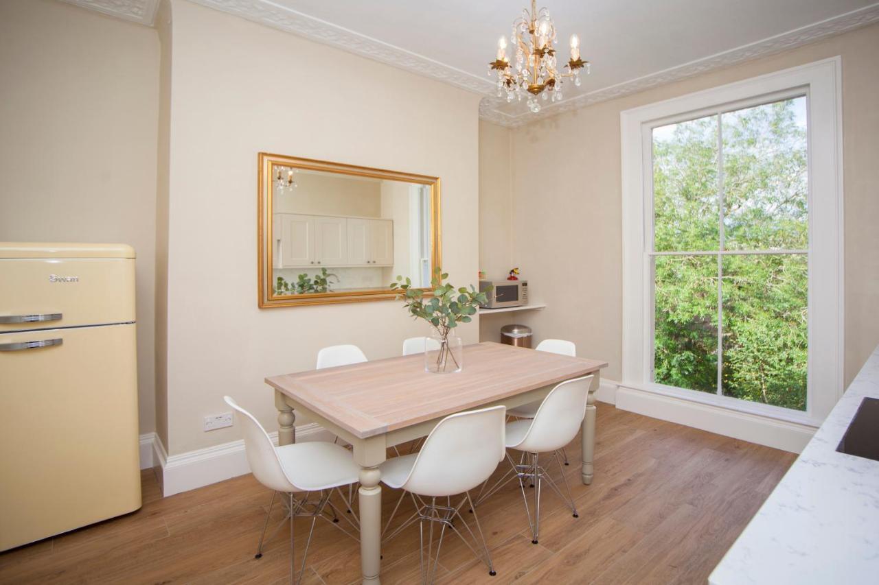 City View - 11 Southcot Place Μπαθ Εξωτερικό φωτογραφία